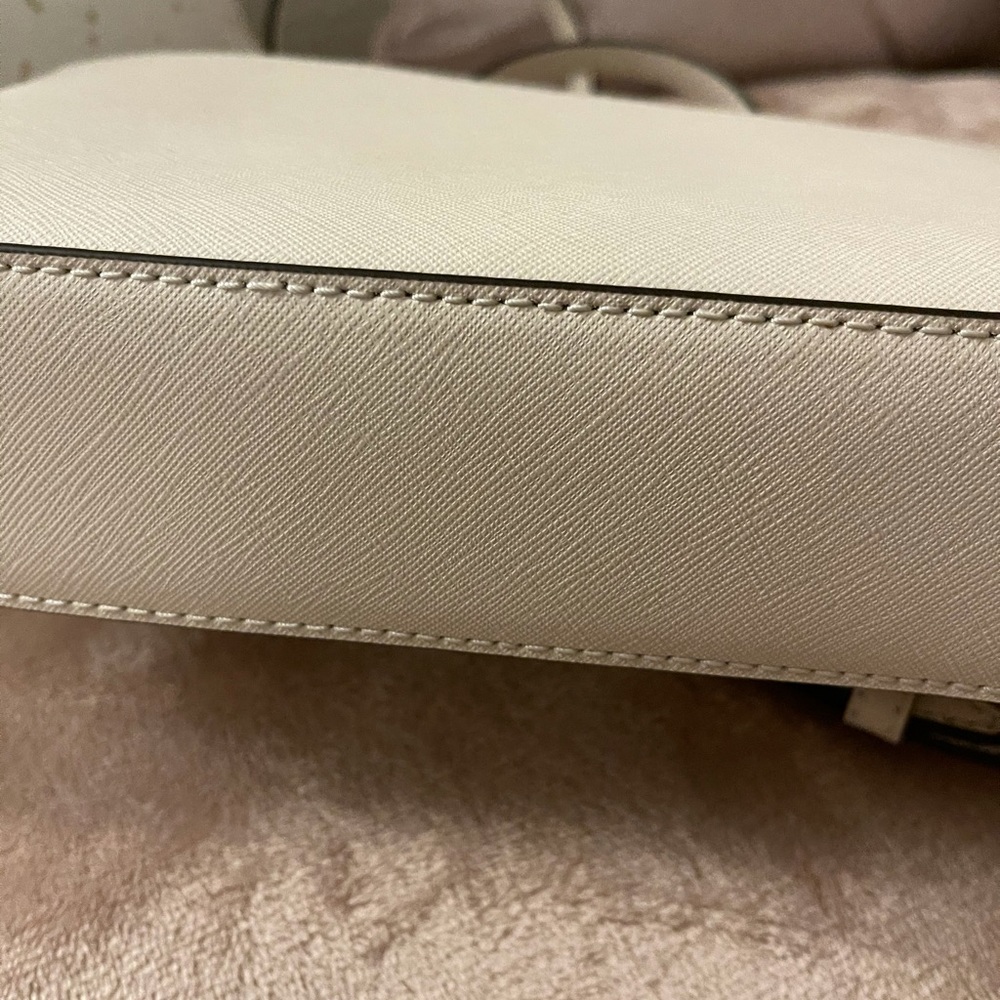 Michael Kors jet set crossbody with chain NWT - Picture 3 of 4